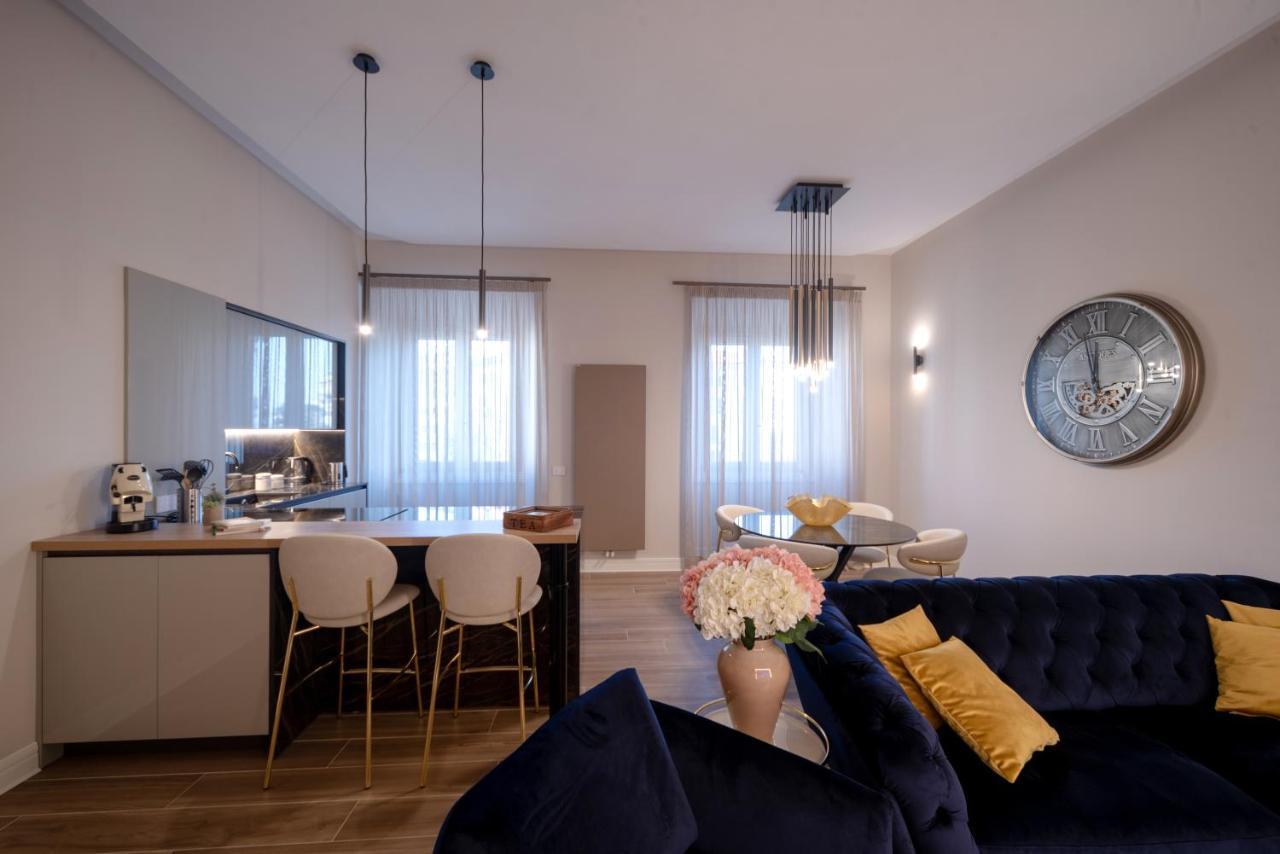 Domina-Boutique Apartment Naples Extérieur photo