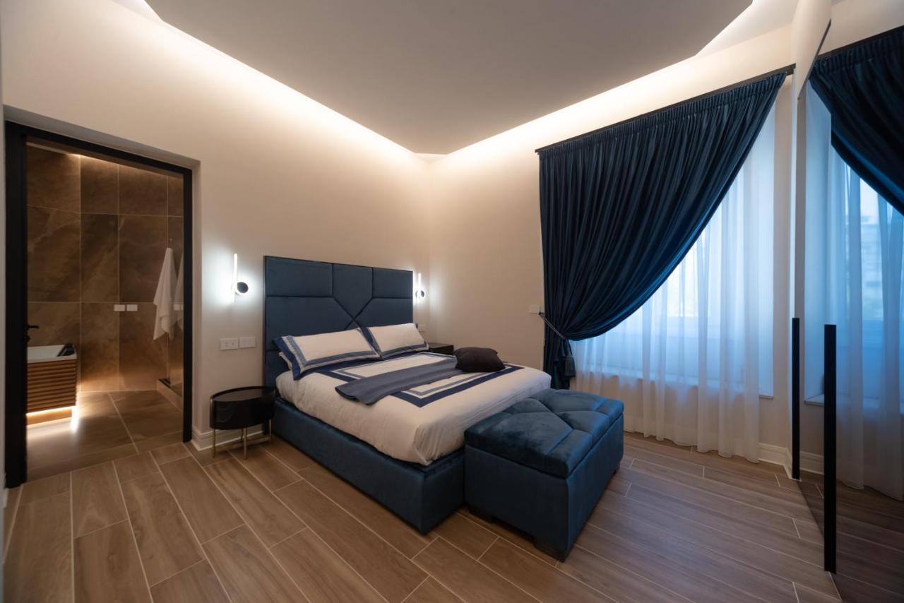 Domina-Boutique Apartment Naples Extérieur photo